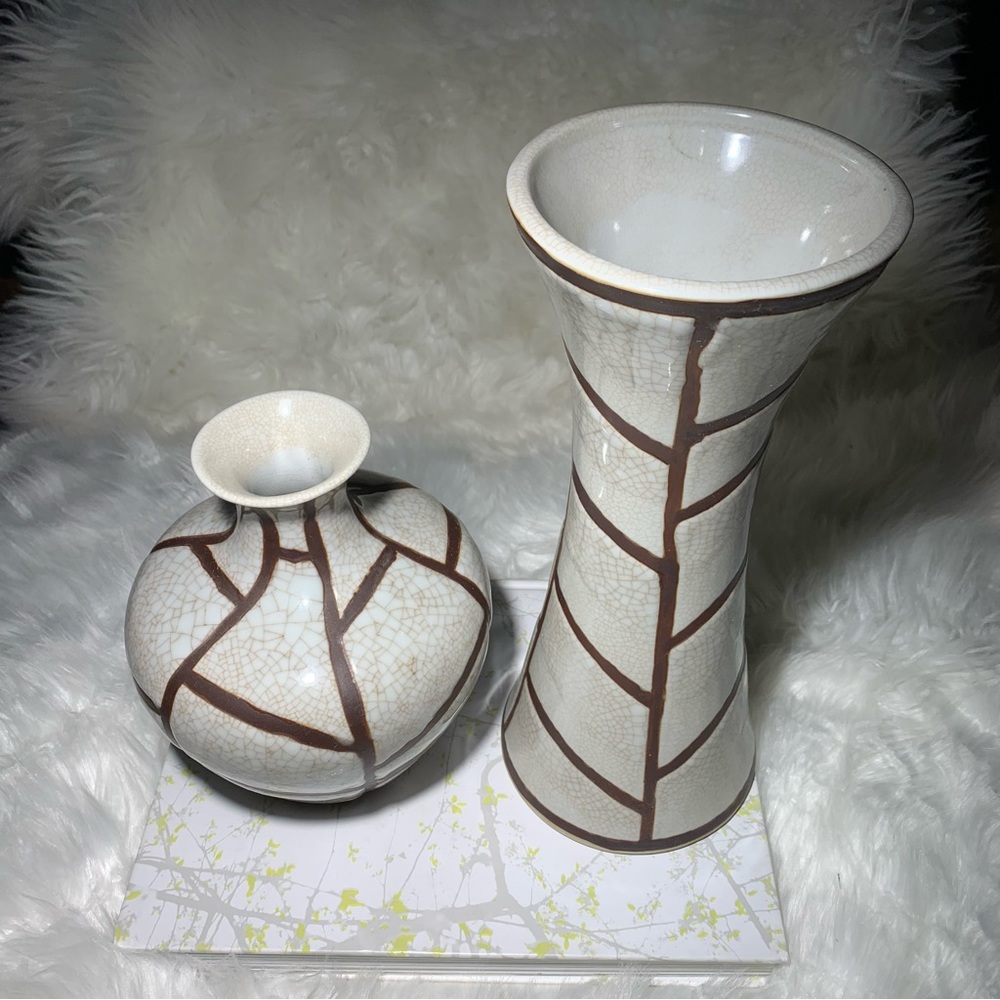 Baum Brothers Ceramic Vase/Jar set by Formalities